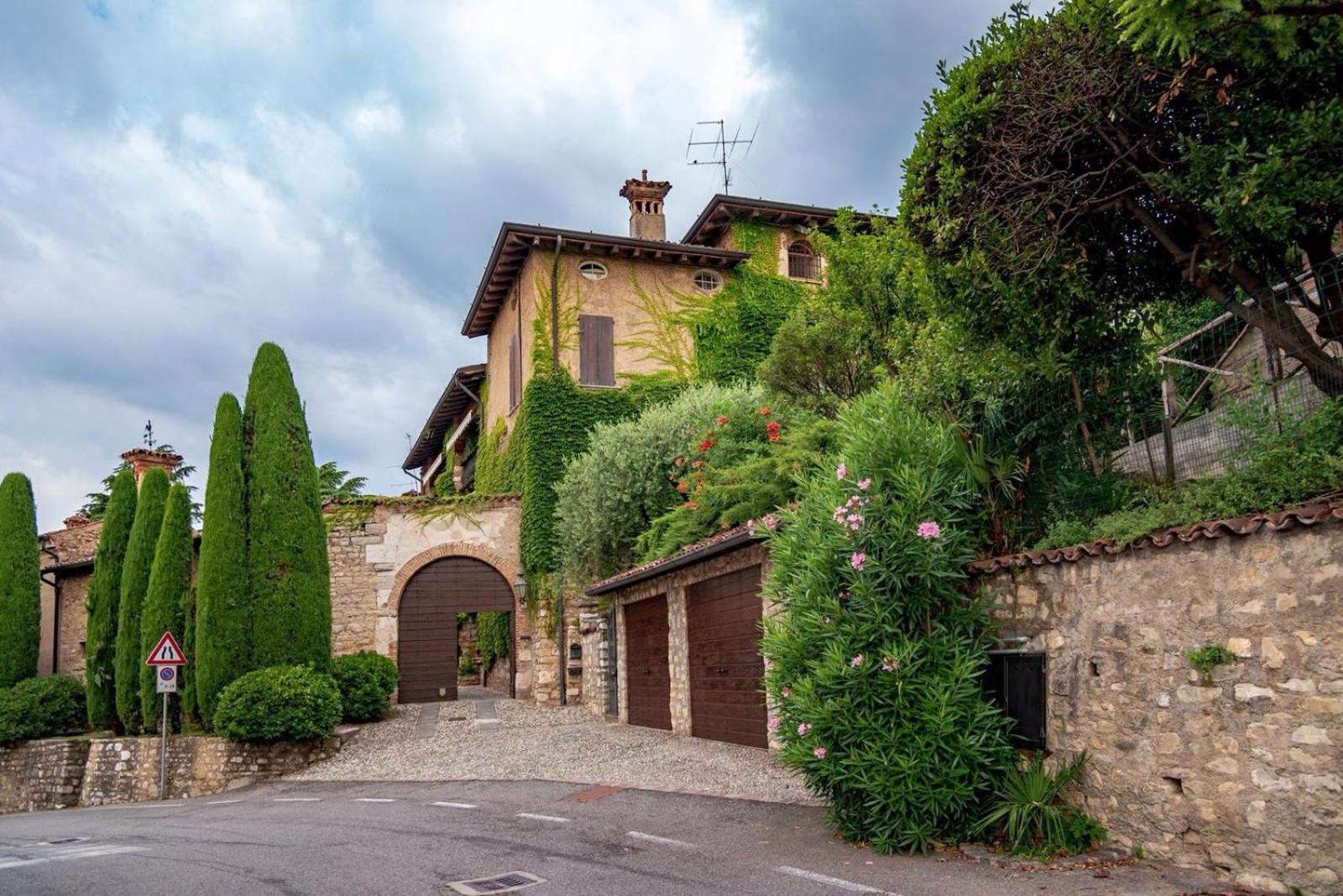 Torre De Salis Bed & Breakfast Gussago Exterior photo